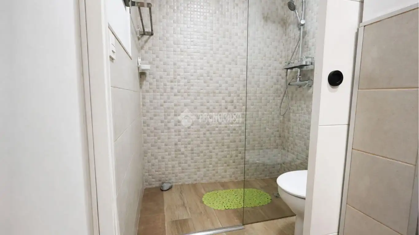 Bathroom of Study for sale in Santa Cruz de Tenerife  with Air Conditioner