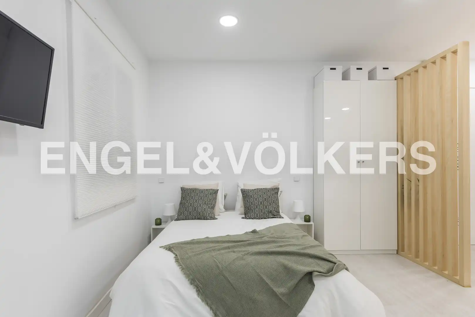 Habitación de Apartamento de alquiler en Madrid con Aire acondicionado y Calefacción