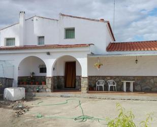 Vista exterior de Casa o xalet en venda en Campo Lugar amb Jardí privat i Traster