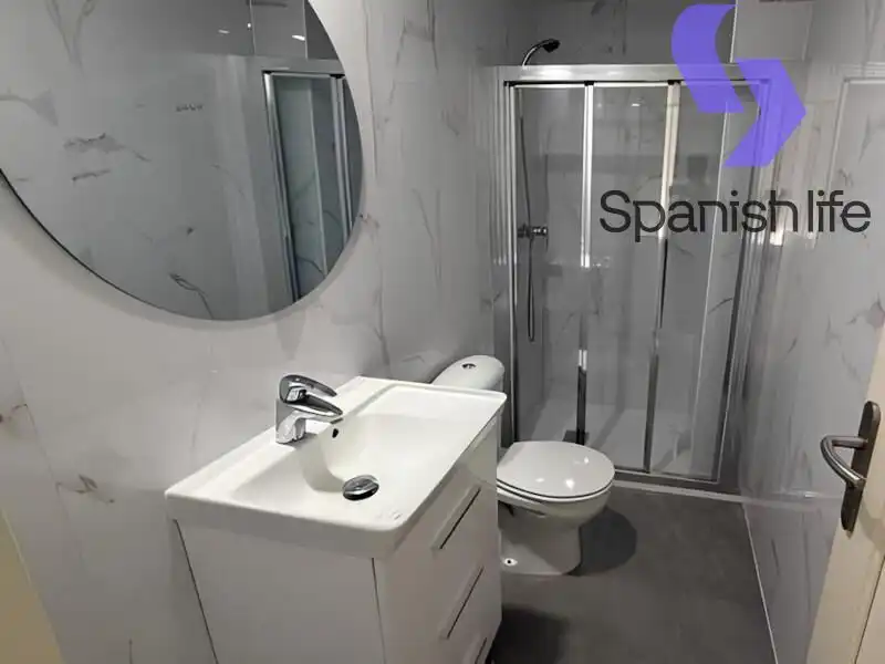 Baño de Dúplex en venta en Villajoyosa / La Vila Joiosa con Aire acondicionado, Jardín privado y Terraza