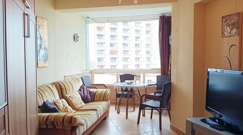 Foto 4 de Apartamento en venta en Avenida Alay, 3, Puerto Marina, Benalmádena