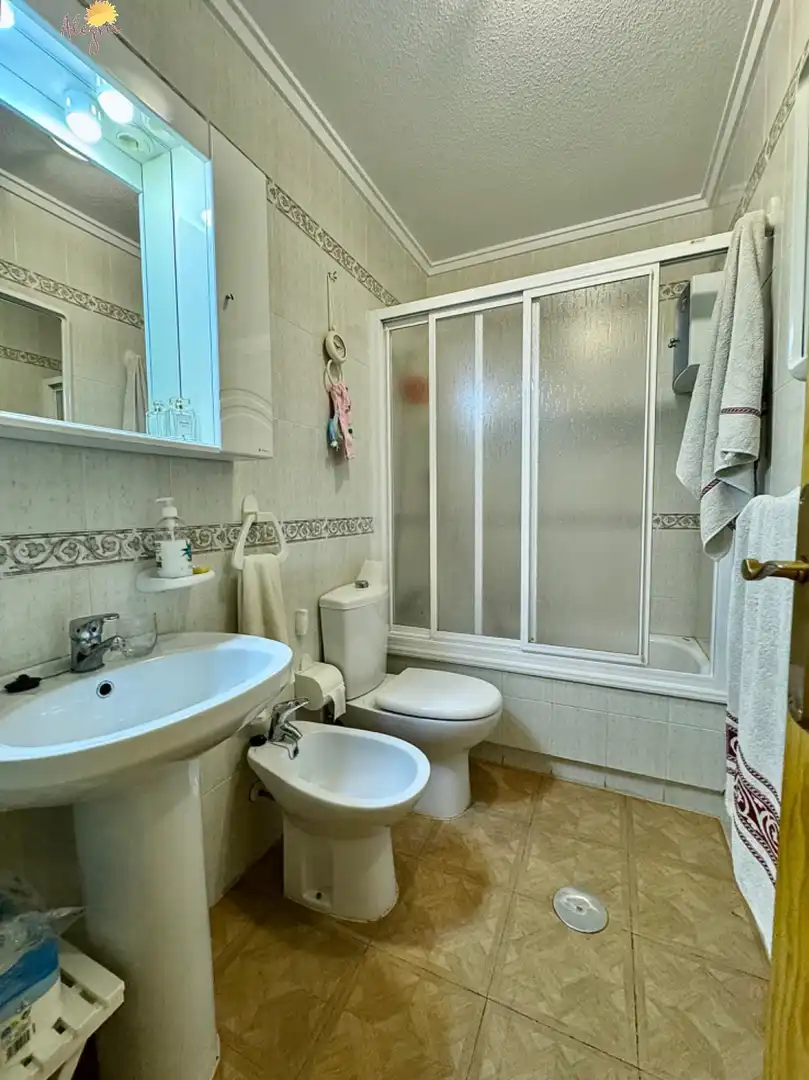 Apartament amb terrassa en venda a Avenida DE DIEGO RAMIREZ PASTOR, imagen 20