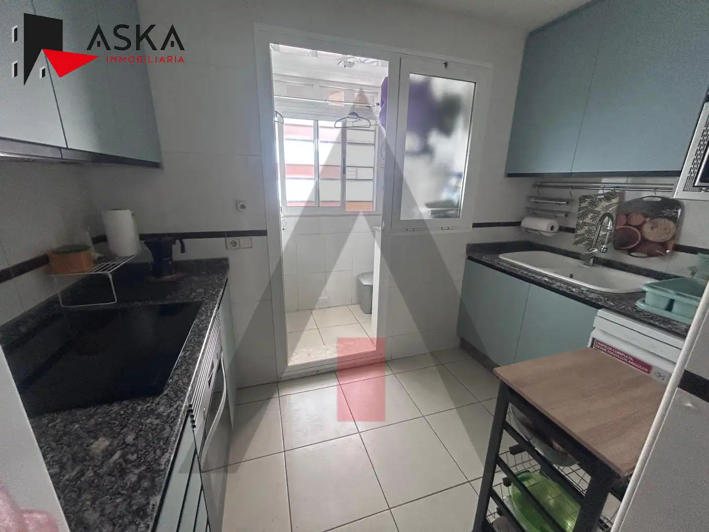 Kitchen of Flat for sale in Alfafar  with Air Conditioner and Storage room