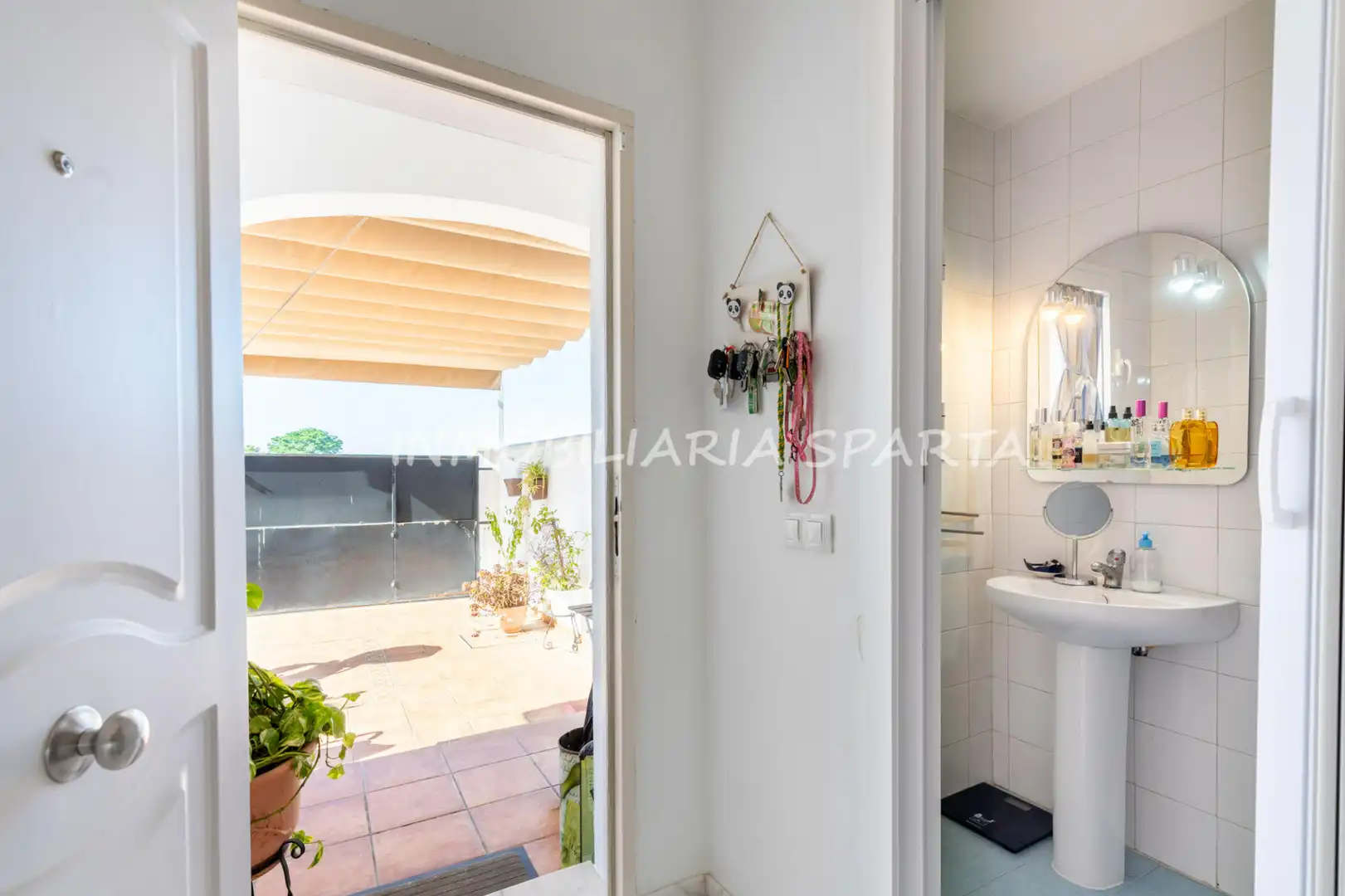Detached homes for sale in Benacazón  with Air Conditioner, Heating and Oven