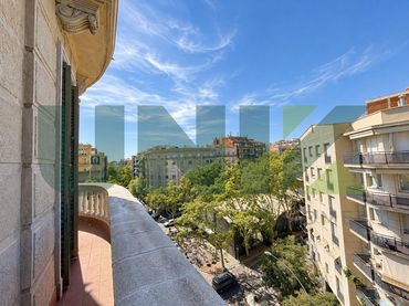 Piso con balcón en venta en Passeig Passeig Sant Joan