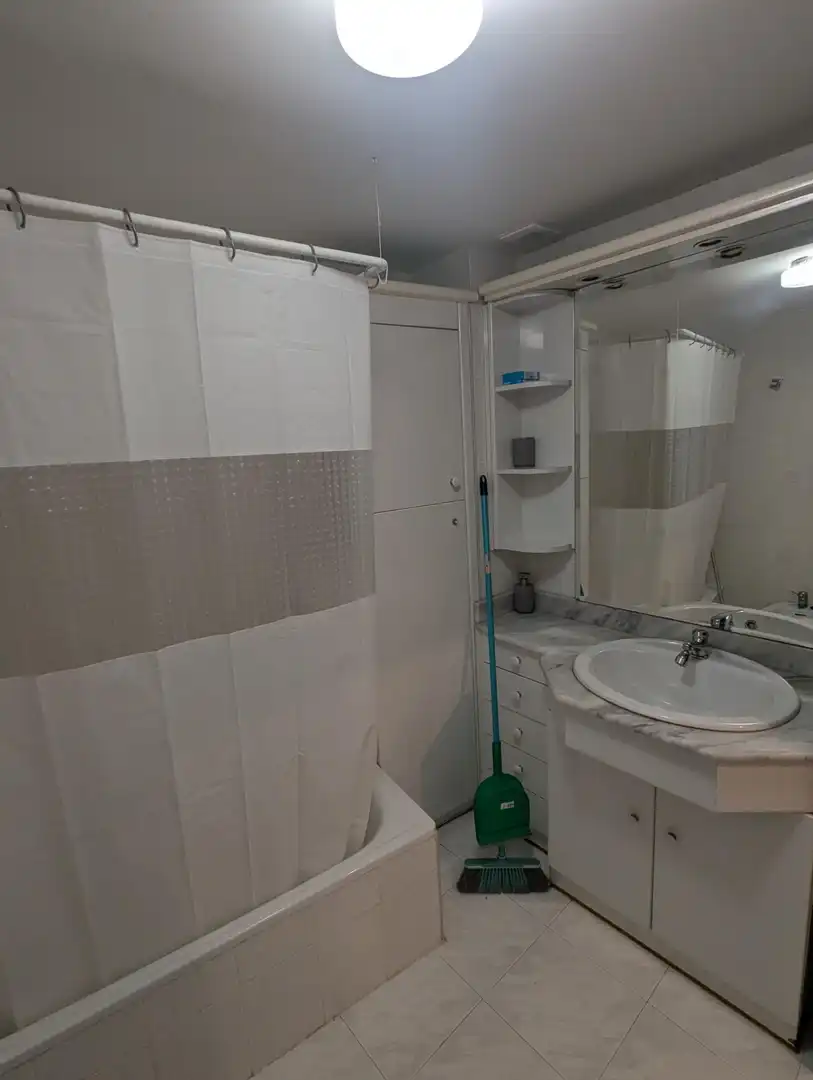 Baño de Piso en venta en Cárcar con Calefacción