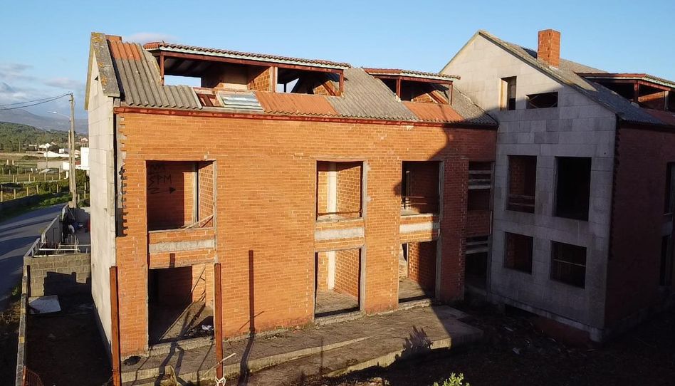 Foto 1 de Piso en venta en Corrubedo, A Coruña