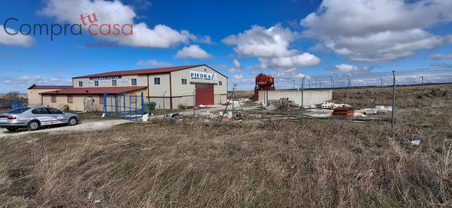 Nave industrial en Venta en Valseca