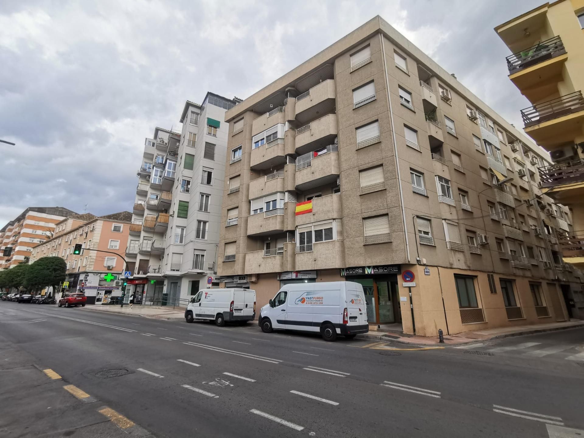 Exterior view of Flat to rent in  Granada Capital  with Air Conditioner, Heating and Balcony