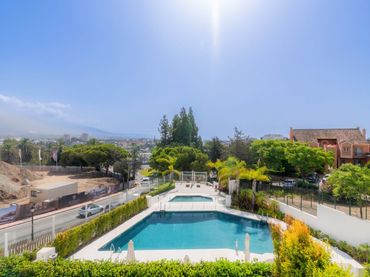Villa mit Pool zum Verkauf in Calle Londres S/N