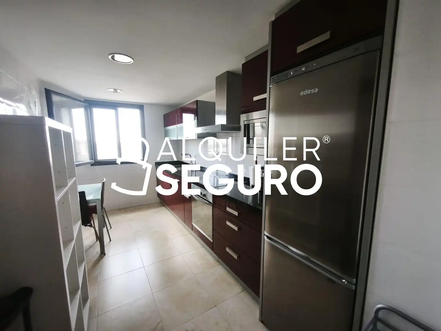 Flat for rent in Zaragoza  with Air Conditioner, Heating and Terrace