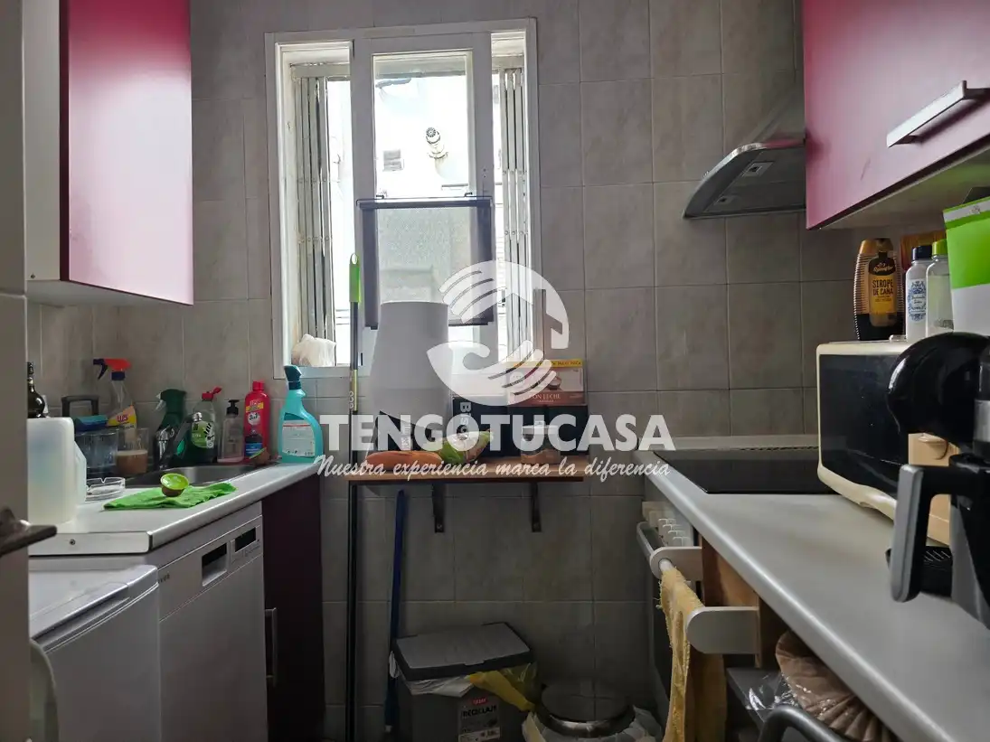 Cuina de Pis en venda en Madrid amb Calefacció i Moblat