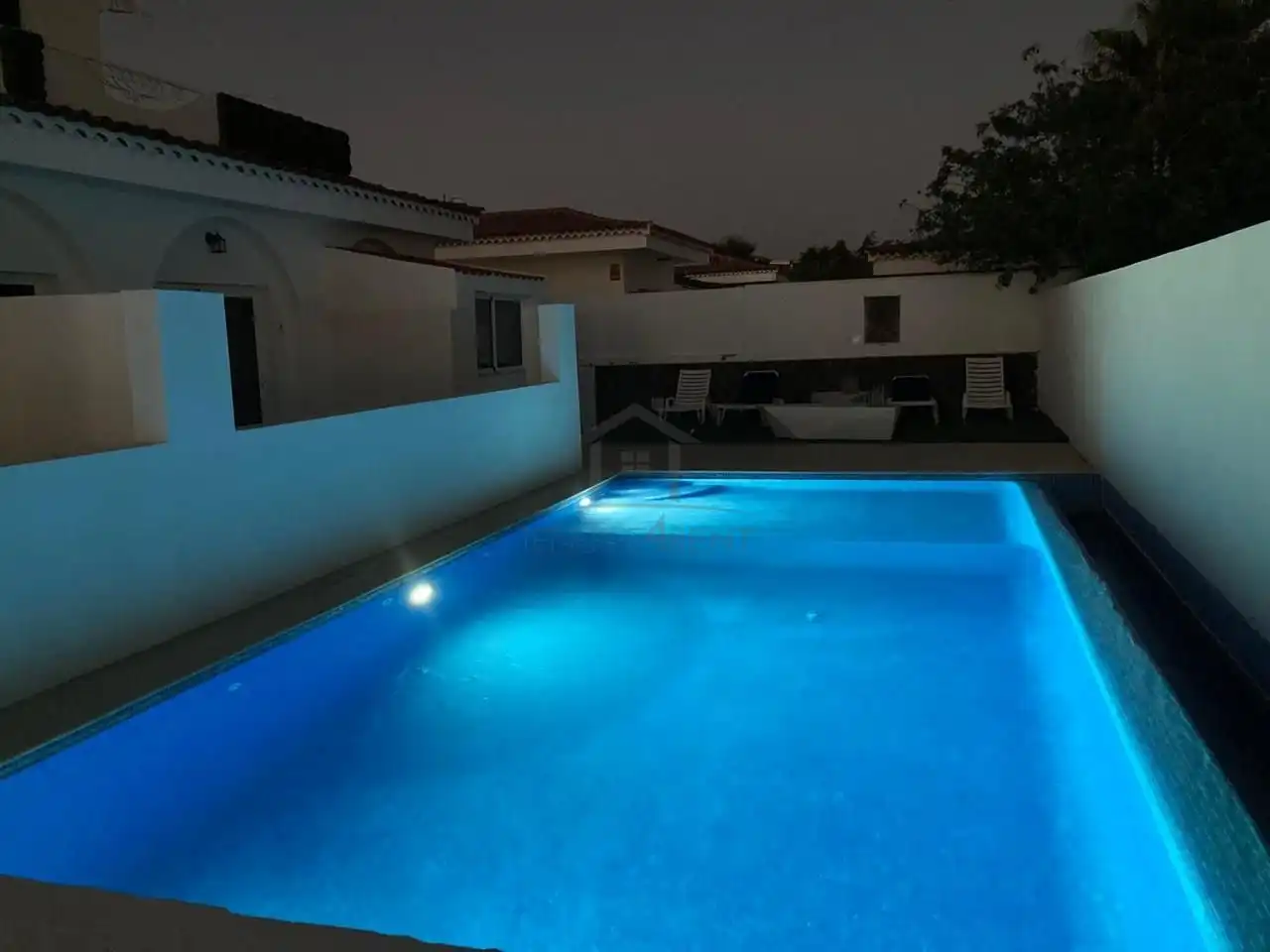 Piscina de Estudio de alquiler en Arona con Aire acondicionado, Terraza y Amueblado