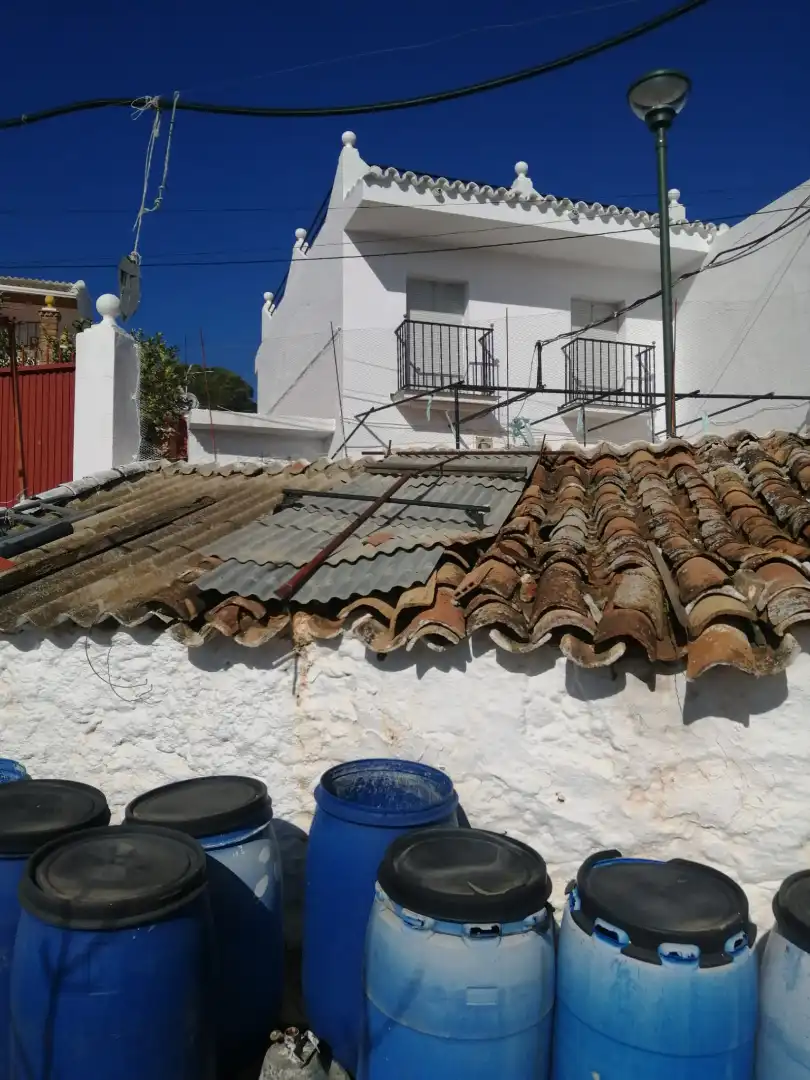 Vista exterior de Casa o xalet en venda en Cártama amb Jardí privat, Terrassa i Piscina