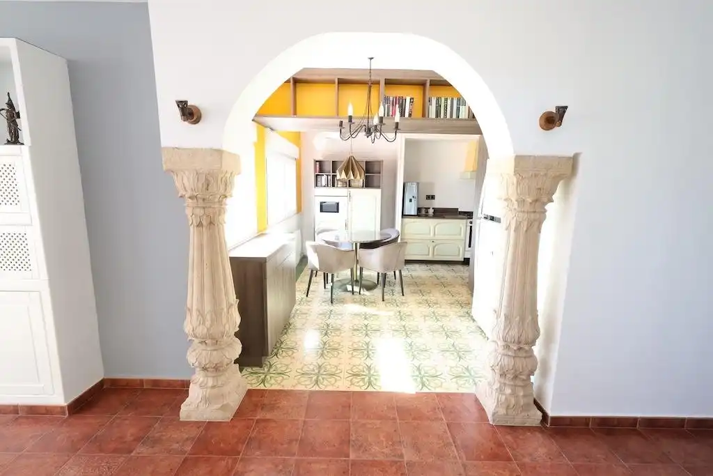 Casa o xalet en venda en Orihuela amb Aire condicionat, Jardí privat i Terrassa