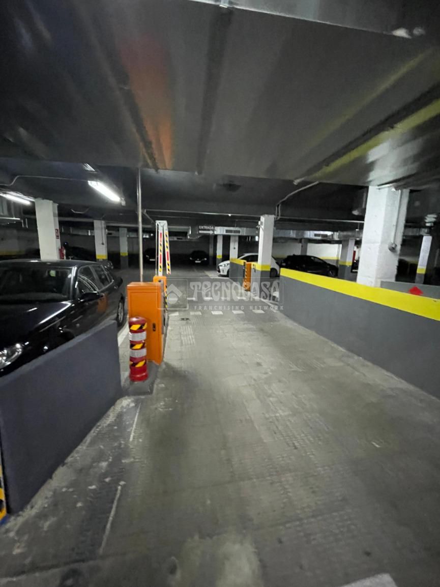 Aparcament de Garatge en venda en  Madrid Capital