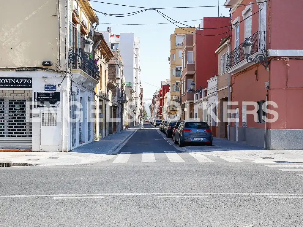 Vista exterior de Casa o chalet en venta en Valencia con Aire acondicionado, Calefacción y Trastero