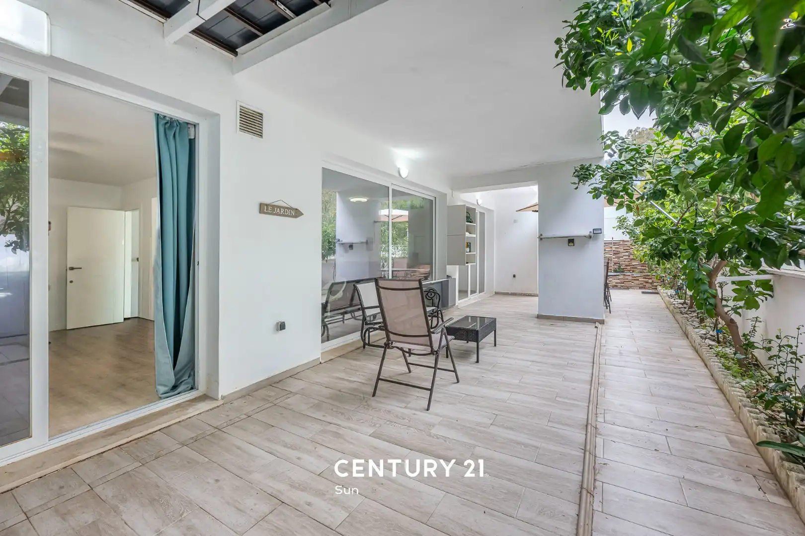 Terrace of Houses for sale in Benalmádena  with Air Conditioner and Furnished