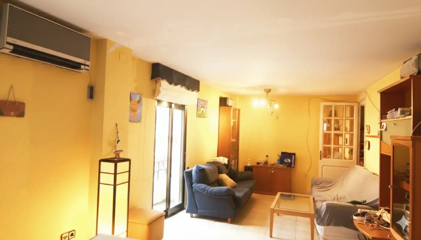 Living room of Detached homes for sale in Móra d'Ebre  with Air Conditioner, Heating and Terrace