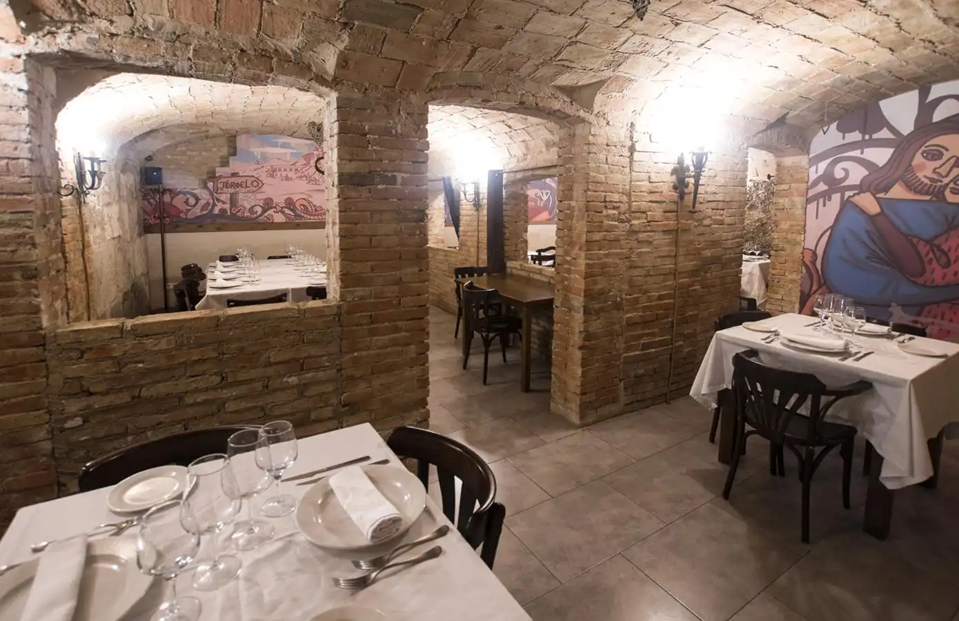 Local comercial de lloguer a Plaza Carlos Castel 8, imagen 7