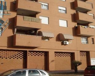 Exterior view of Premises for sale in Parla