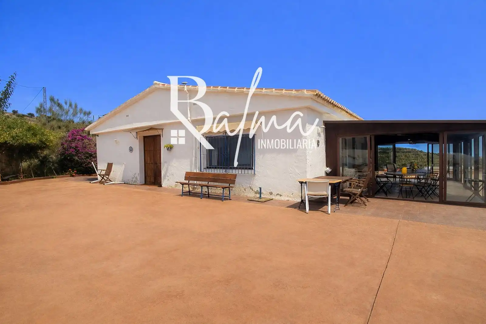 Villa mit Pool zum Verkauf in Almayate, imagen 4