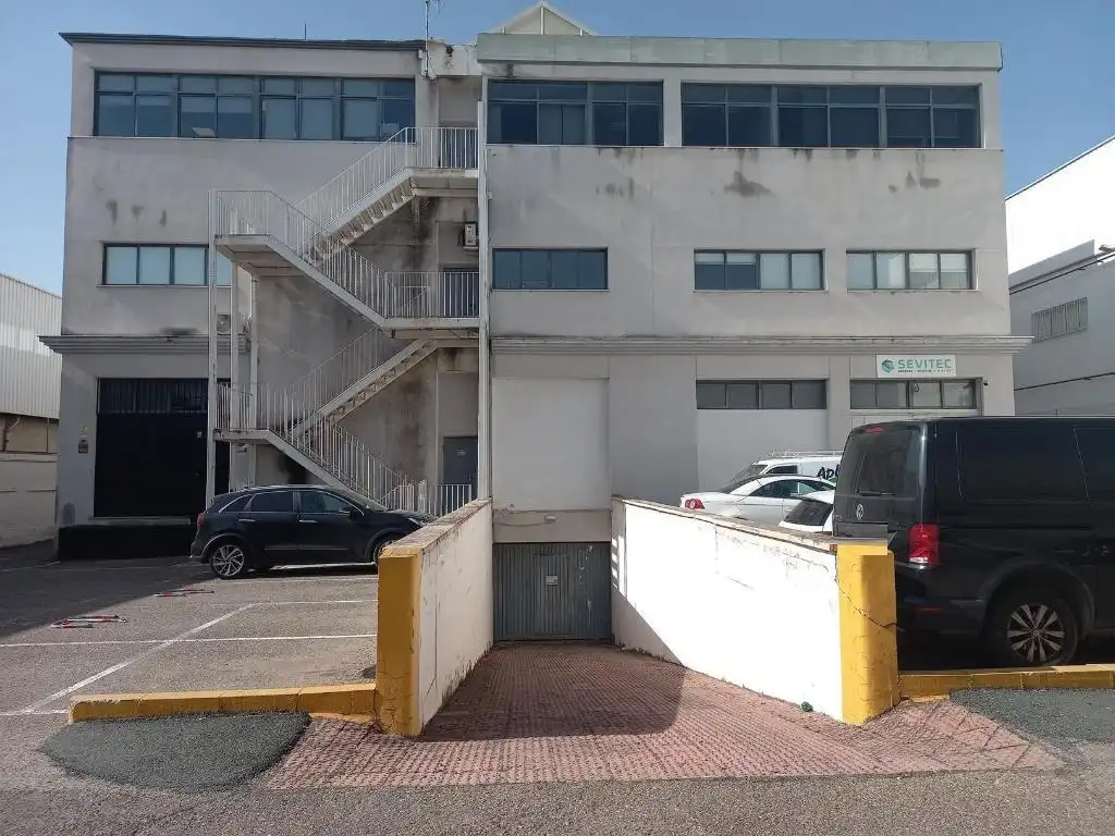 Exterior view of Garage for sale in Mairena del Aljarafe