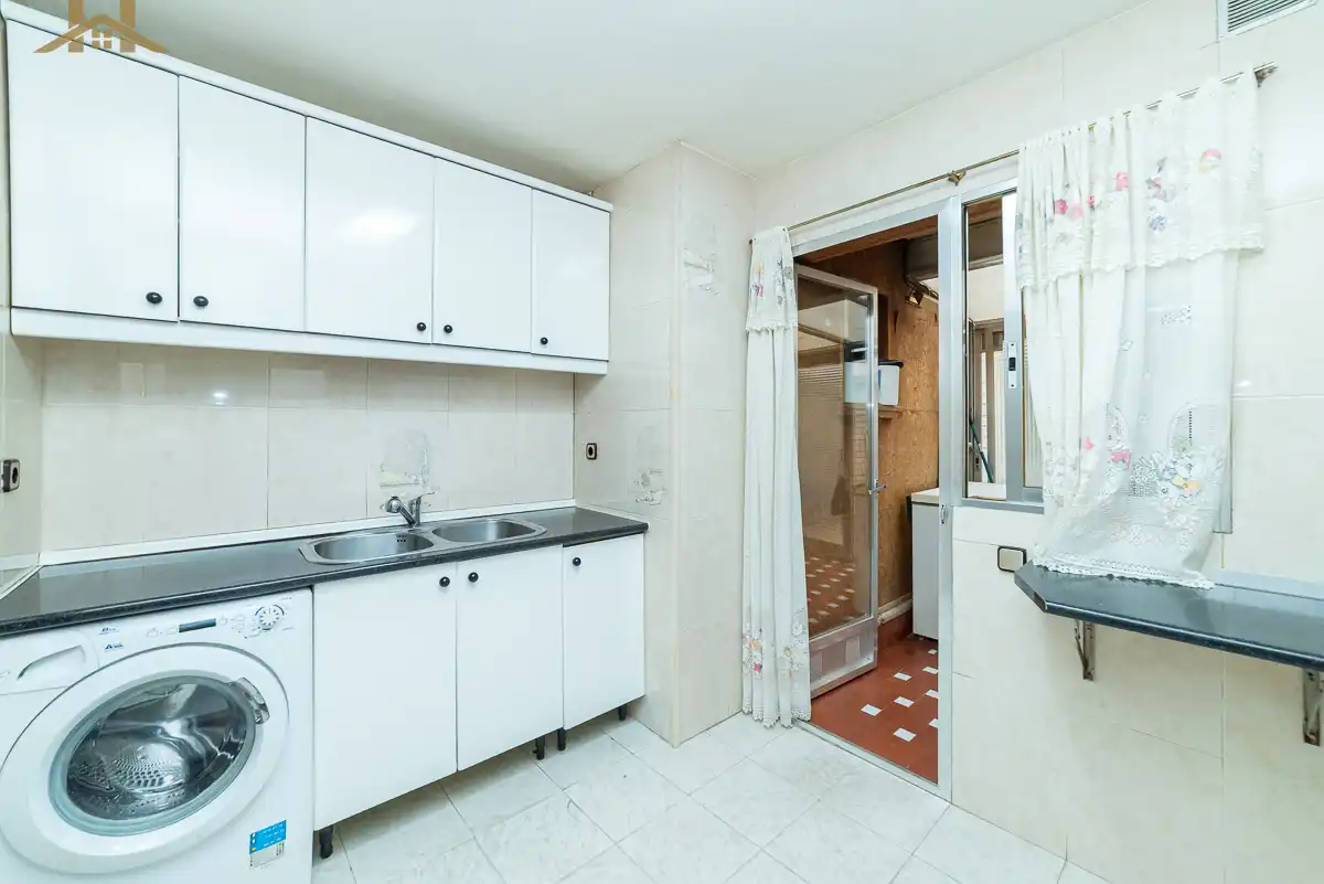 Kitchen of Flat for sale in Móstoles  with Air Conditioner, Heating and Terrace