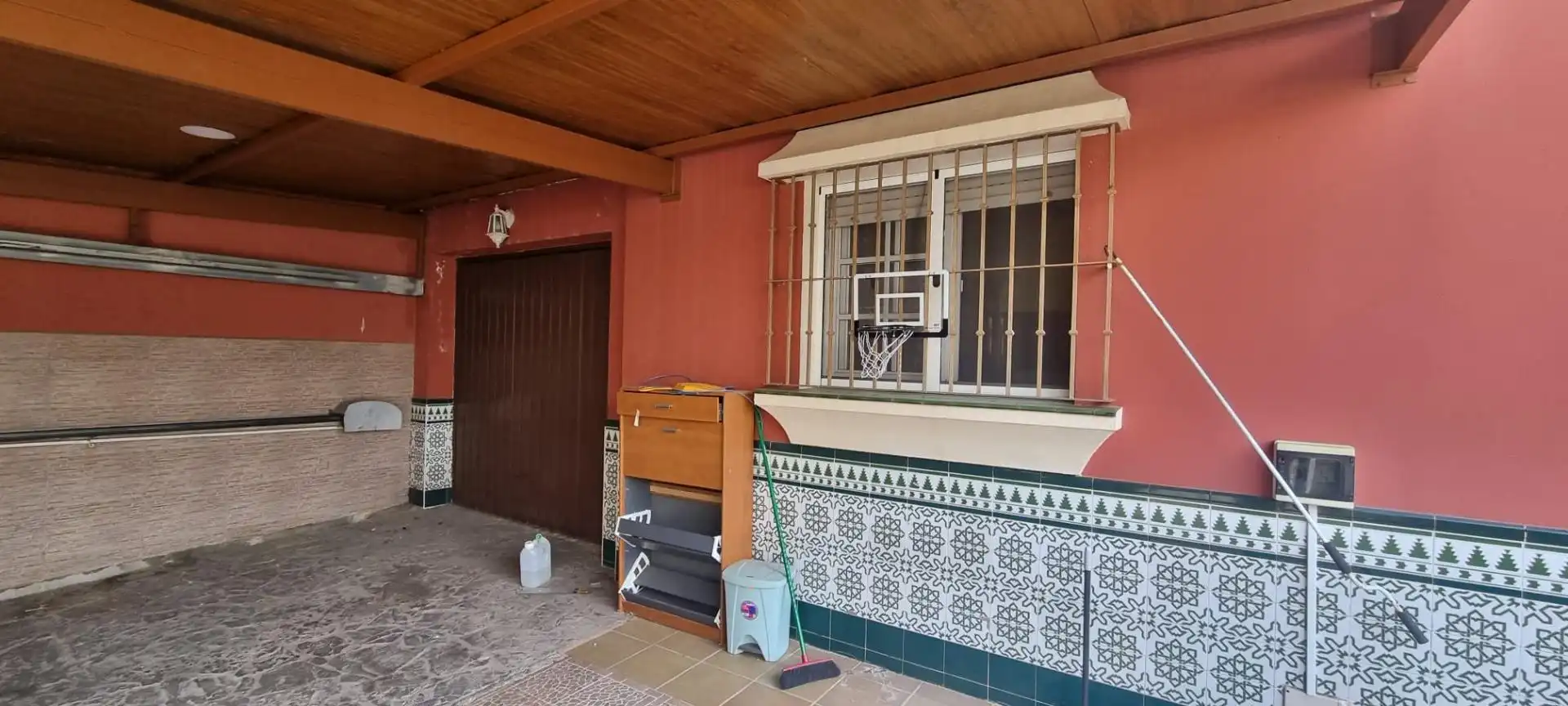 Houses for sale in Algeciras