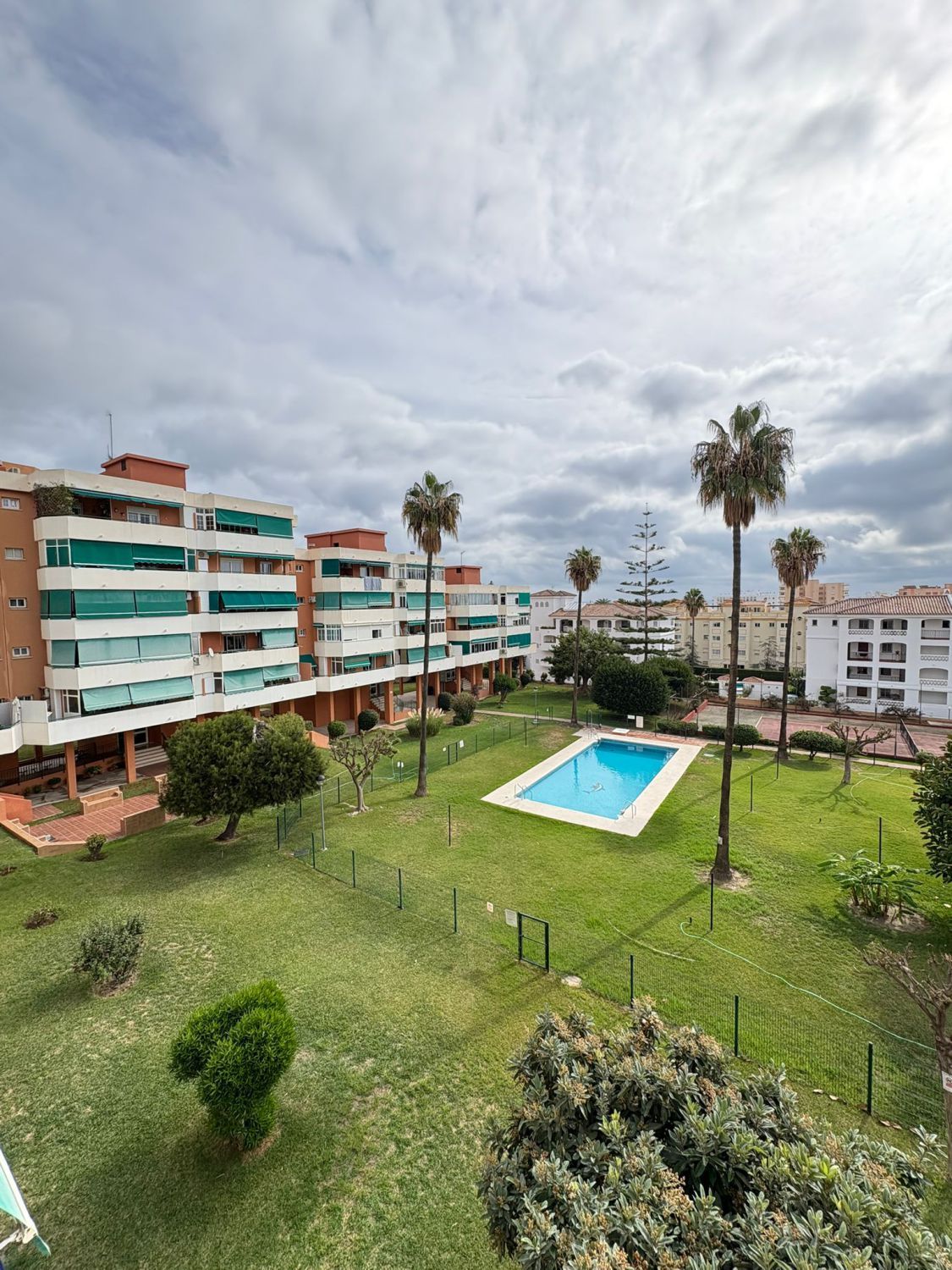 Exterior view of Flat for sale in Torremolinos  with Heating, Terrace and Community pool