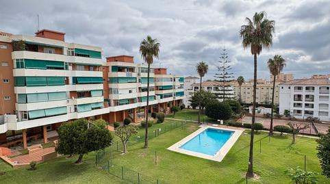 Foto 2 de Piso en venta en El Pinillo, Torremolinos