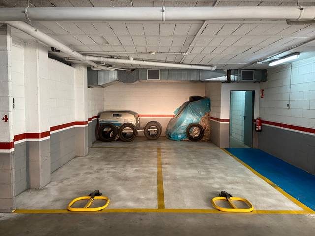 Garaje en Alquiler en Carrer de Brussel·les, 51 en Mar i Camp - Platja dels Capellans