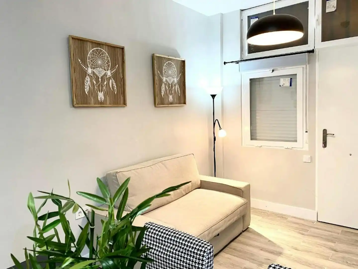 Wohnzimmer von Wohnung zur Miete in Madrid mit Klimaanlage, Heizung und Möbliert