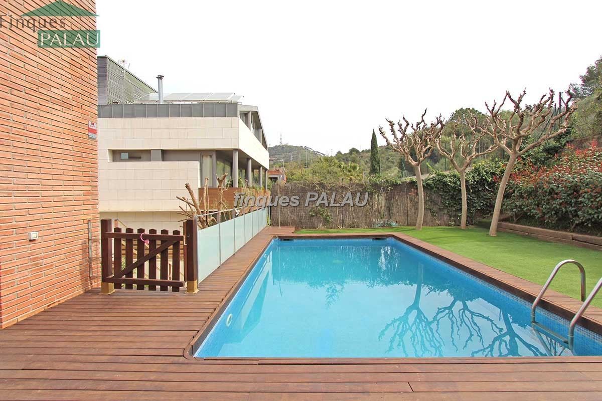 Casa o chalet en venta en Centre  , Sant Just Desvern