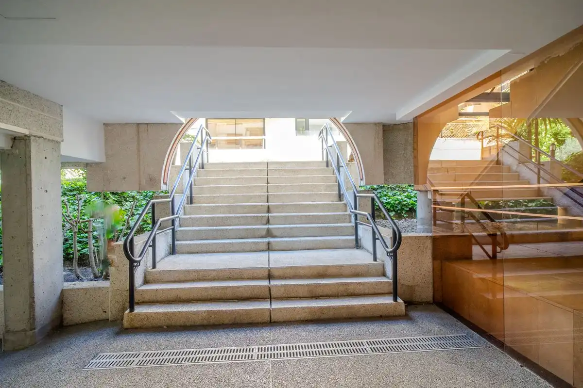 Attic for sale in Madrid  with Air Conditioner, Heating and Private garden