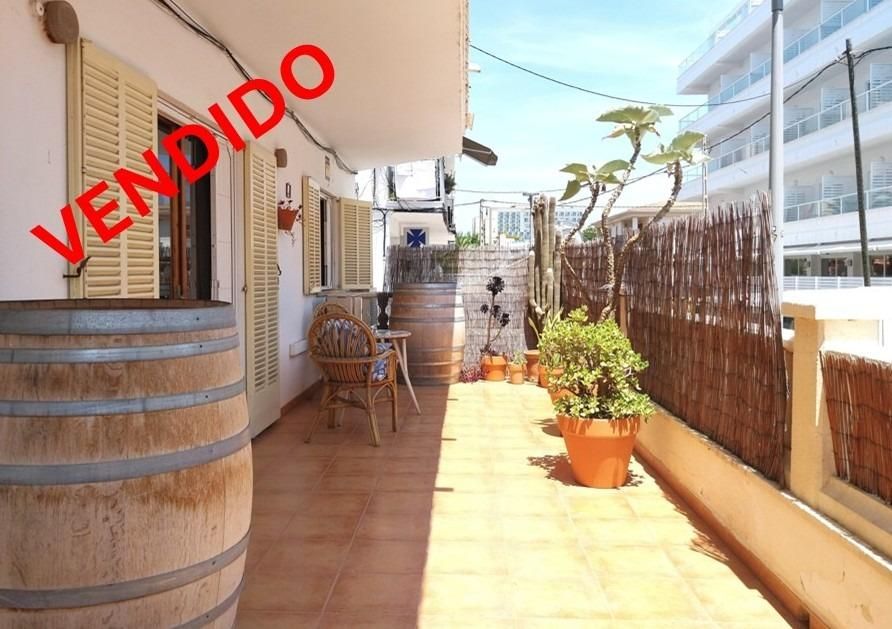 Vista exterior de Planta baja en venta en  Palma de Mallorca con Aire acondicionado, Terraza y Alarma