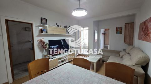 Photo 2 of Flat for sale in Calle de Martinez Oviol, Los Rosales, Madrid Capital
