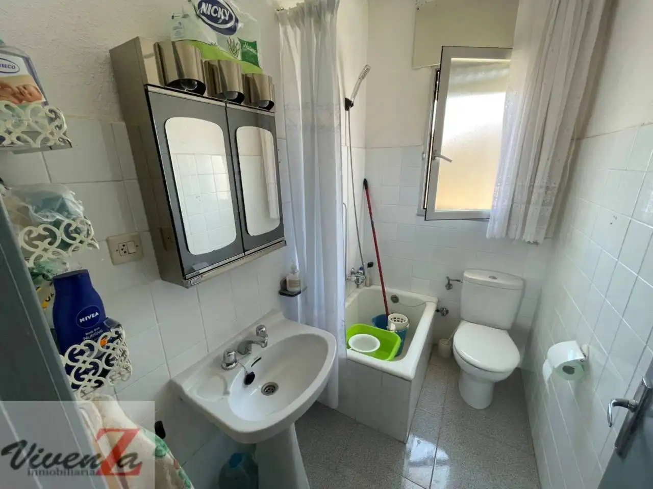 Bathroom of Flat for sale in Manganeses de la Lampreana  with Private garden and Furnished
