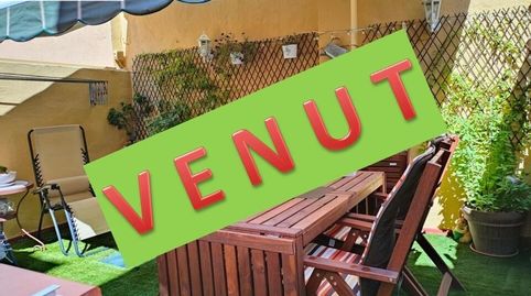 PLANTA BAJA, 3 HABITACIONES Y CON TERRAZA