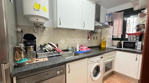 Foto 2 de Piso en venta en Parque Victoria Eugenia, Málaga Capital