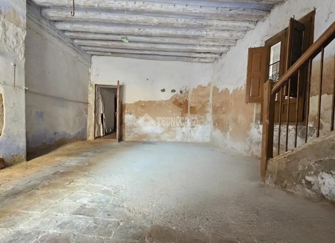 Buildings for sale in Remolinos