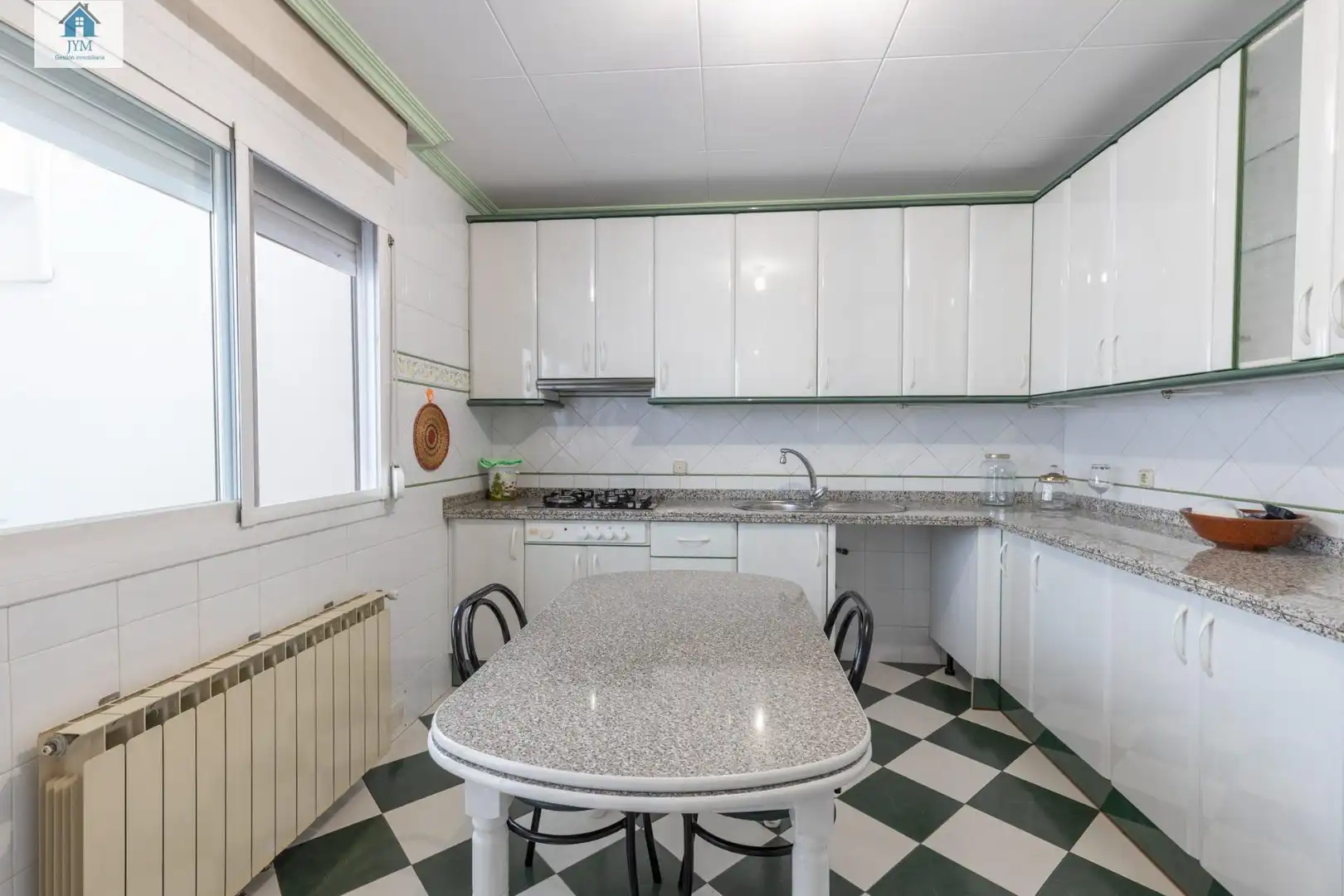 Terraced house with garden for sale in Calle GOJAR, imagen 2