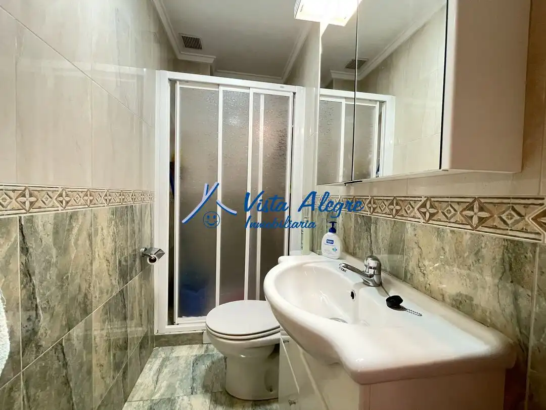 Bathroom of Detached homes for sale in Haro  with Heating, Parquet flooring and Terrace
