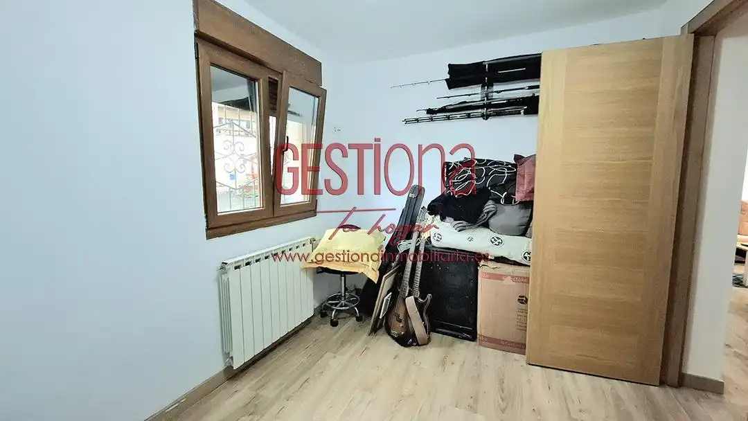 Bedroom of Ground floor for sale in Camargo  with Heating, Terrace and Storage room