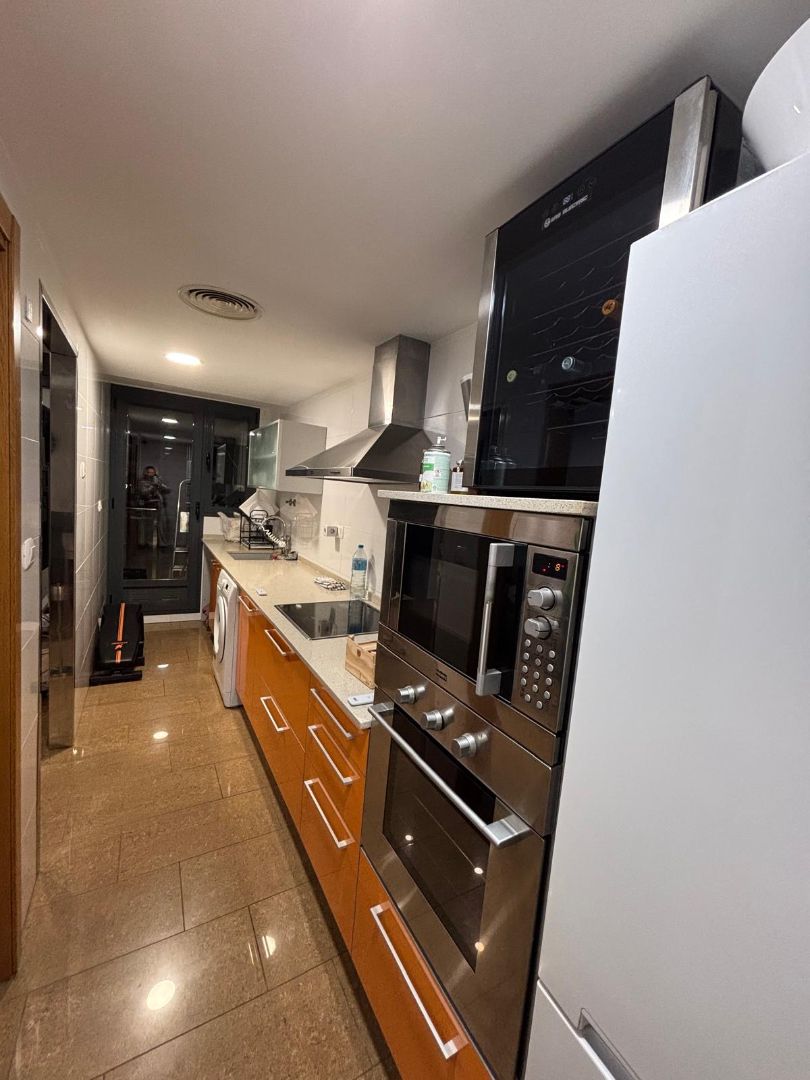 Kitchen of Flat for sale in Carlet  with Air Conditioner, Heating and Parquet flooring