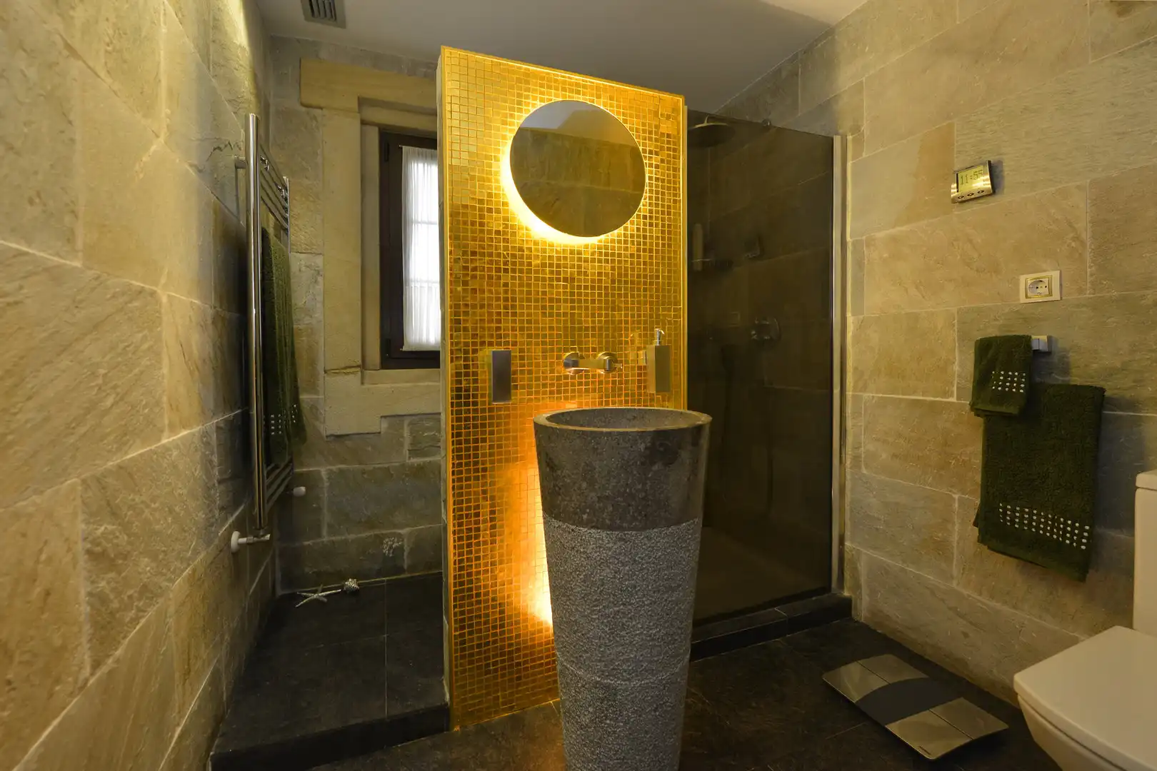 Baño de Finca rústica en venta en Voto con Calefacción, Jardín privado y Terraza