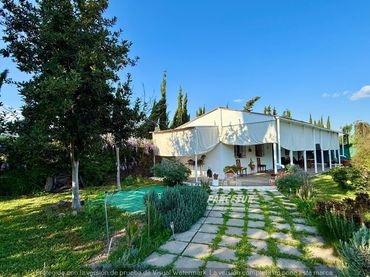 Casa amb jardí en venda a Periurbano Oeste - Sierra