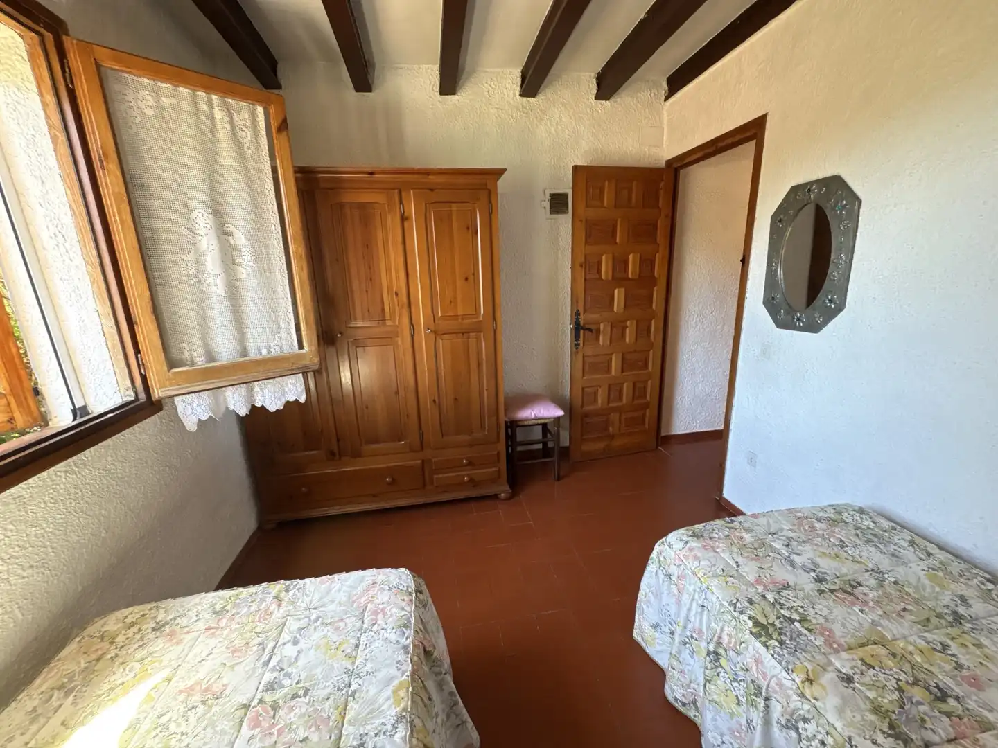 Habitación de Casa o chalet en venta en Vespella de Gaià con Jardín privado, Piscina y Amueblado