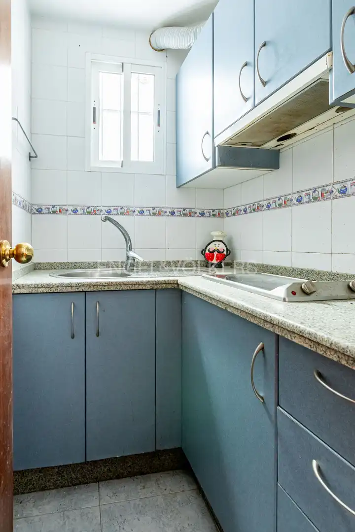 Kitchen of Houses for sale in Sevilla  with Heating, Terrace and Balcony