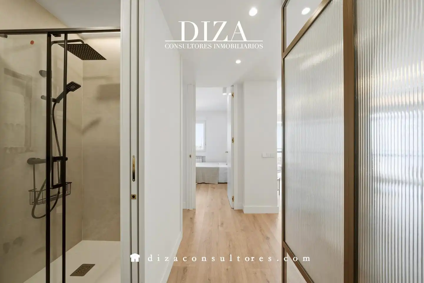 Bedroom of Flat for rent in Madrid  with Air Conditioner, Heating and Furnished